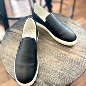 Stuart Weitzman Daryl Leather Slip On Sneaker | 6.5
